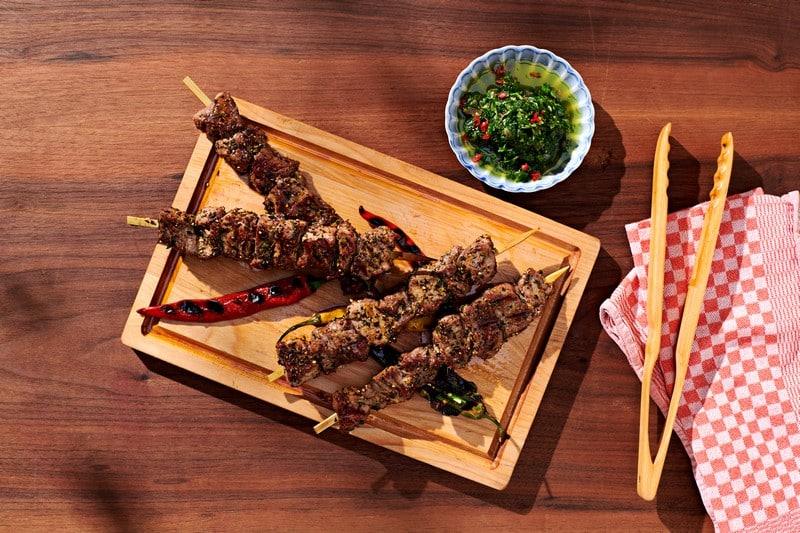 Brochettes-d-agneau-marinade-aux-herbes-et-à-la-bière Épices Fuchs