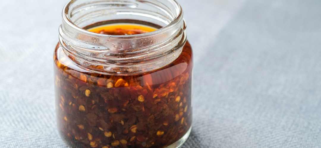 Comment faire son huile pimenté facilement pour pizza, arrabbiata et assaissonements 