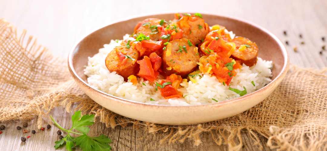 Rougail saucisse, recette aux épices facile de la réunion